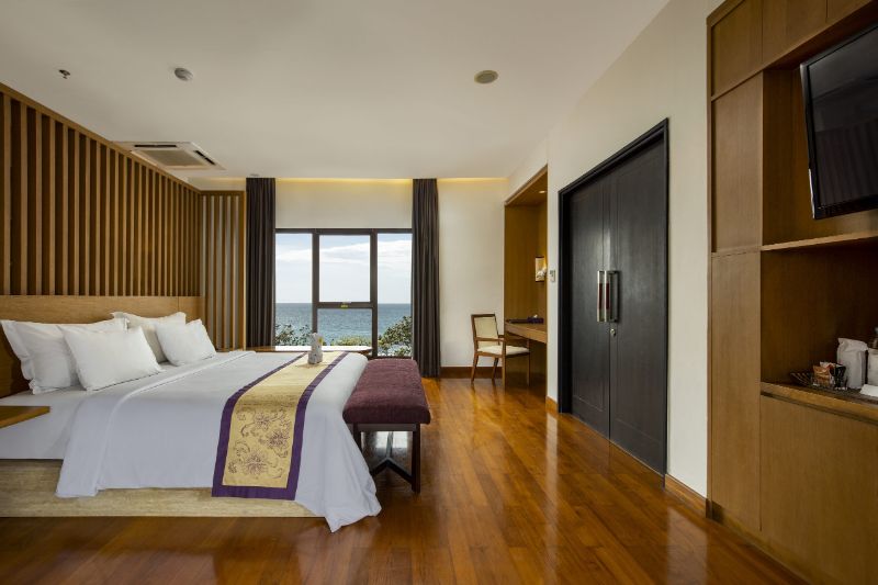 Phòng Grand Suite tại khách sạn Grand Inna Kuta Bali